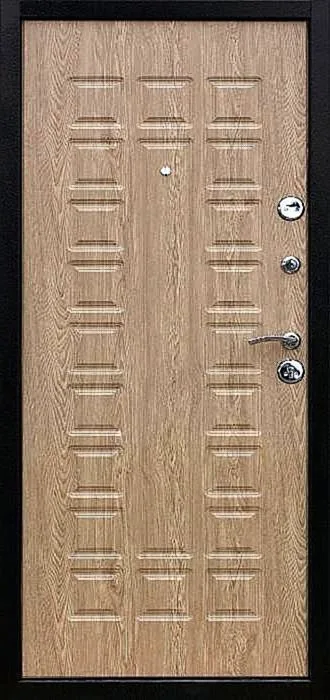 Входная дверь Capital-8 (МДФ Филенчатый)